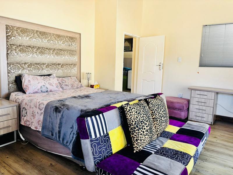 5 Bedroom Property for Sale in Erasmia Gauteng