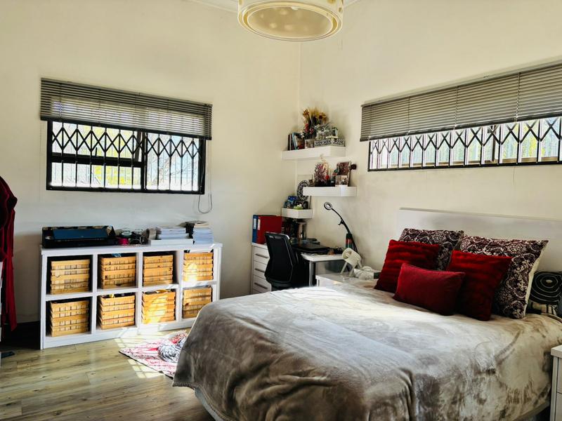 5 Bedroom Property for Sale in Erasmia Gauteng
