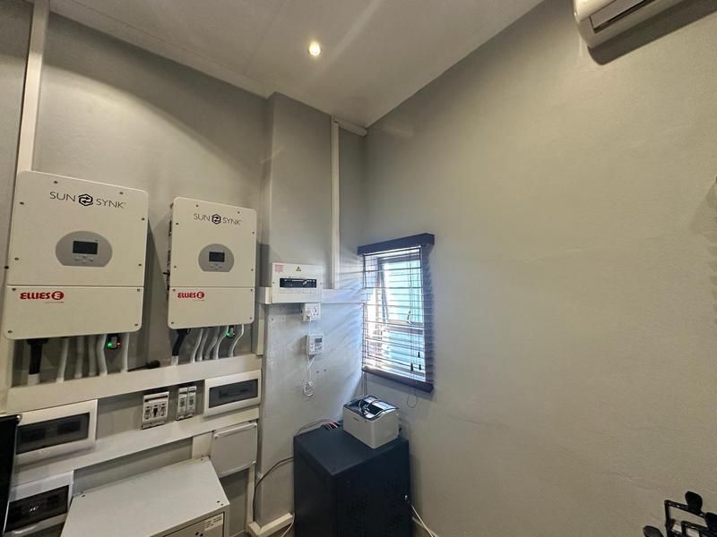 5 Bedroom Property for Sale in Laudium Gauteng