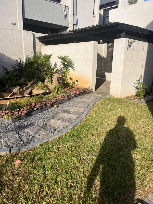 3 Bedroom Property for Sale in Raslouw Gauteng