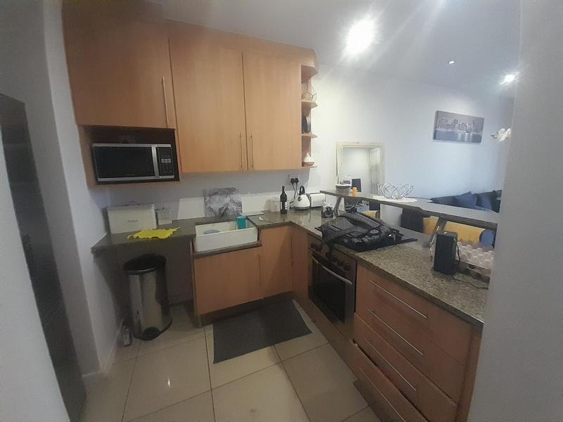 2 Bedroom Property for Sale in Rooihuiskraal North Gauteng