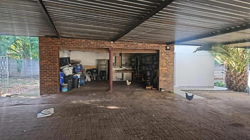 4 Bedroom Property for Sale in Wierda Park Gauteng