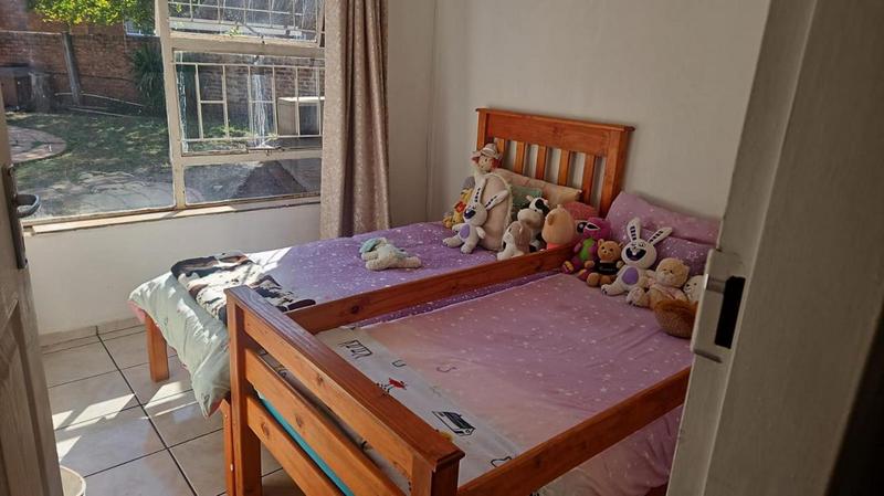 4 Bedroom Property for Sale in Wierda Park Gauteng