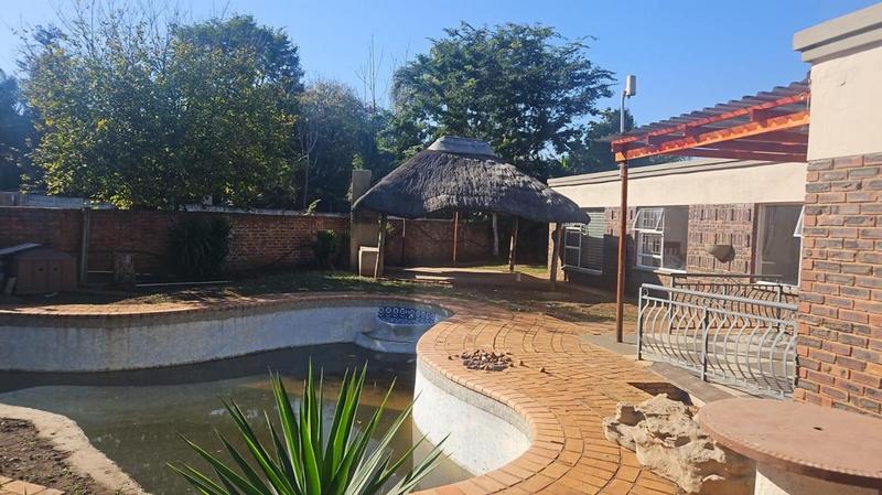 4 Bedroom Property for Sale in Wierda Park Gauteng