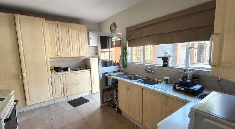 4 Bedroom Property for Sale in Wierda Park Gauteng