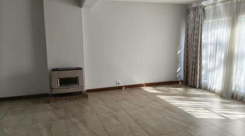 4 Bedroom Property for Sale in Wierda Park Gauteng