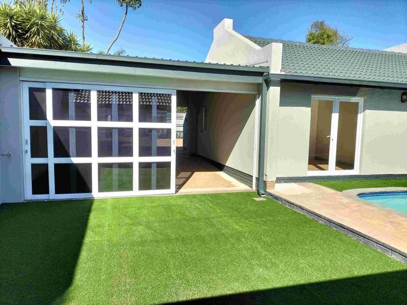 5 Bedroom Property for Sale in Wierda Park Gauteng