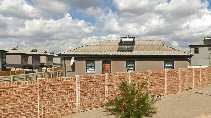 3 Bedroom Property for Sale in Lotus Gardens Gauteng