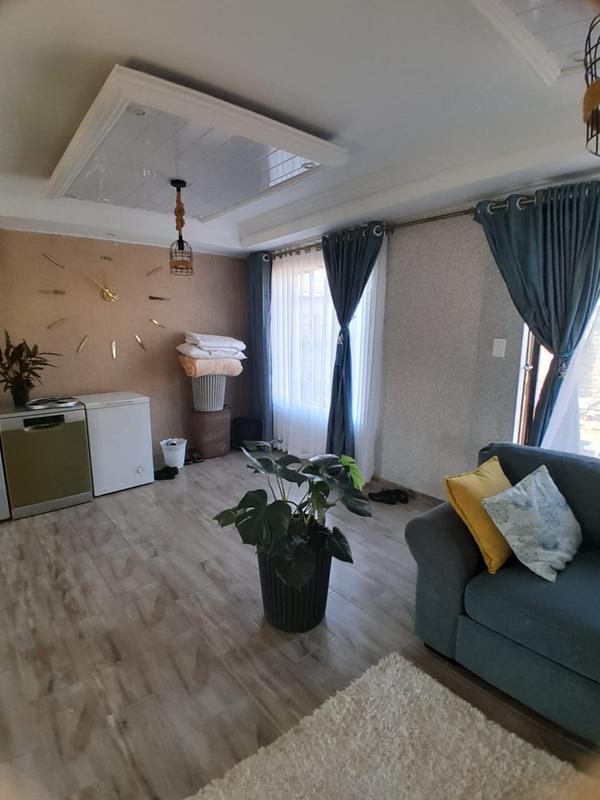 4 Bedroom Property for Sale in Pretoria North Gauteng