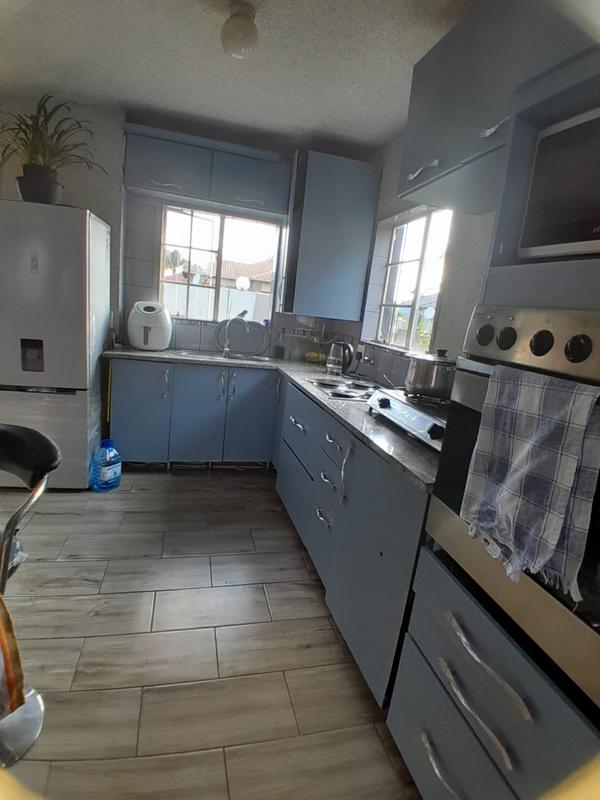 4 Bedroom Property for Sale in Pretoria North Gauteng
