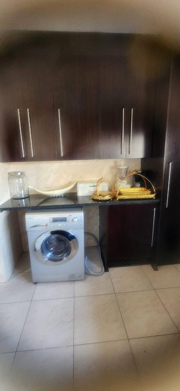4 Bedroom Property for Sale in Raslouw Manor Gauteng