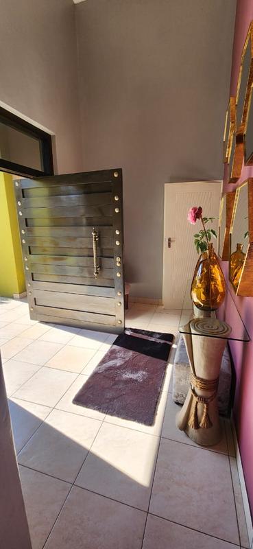 4 Bedroom Property for Sale in Raslouw Manor Gauteng