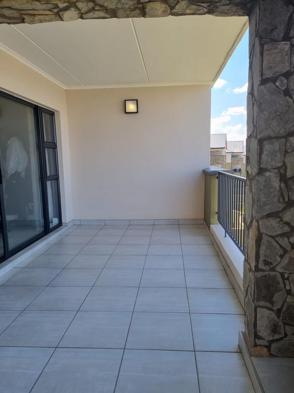 2 Bedroom Property for Sale in Waterfall Gauteng