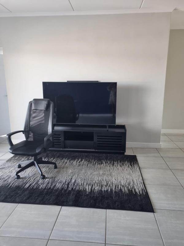 2 Bedroom Property for Sale in Waterfall Gauteng
