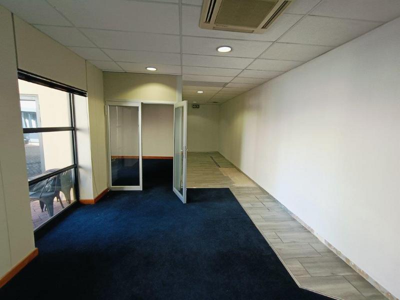 To Let commercial Property for Rent in Strubensvallei Gauteng
