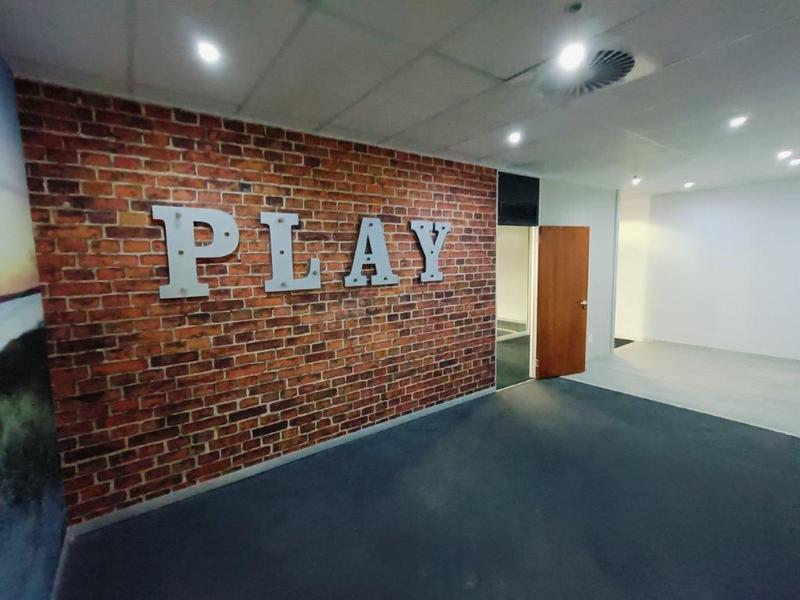 To Let commercial Property for Rent in Strubensvallei Gauteng