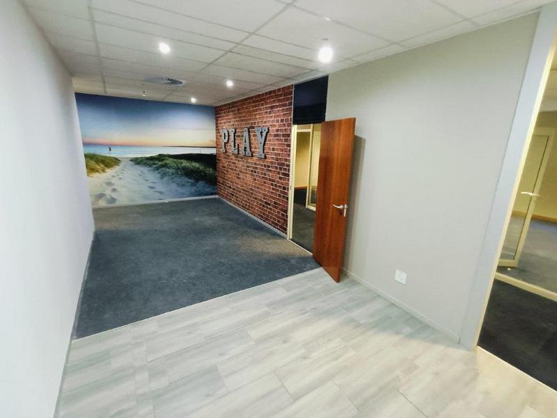 To Let commercial Property for Rent in Strubensvallei Gauteng