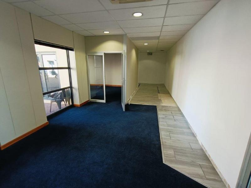 To Let commercial Property for Rent in Strubensvallei Gauteng