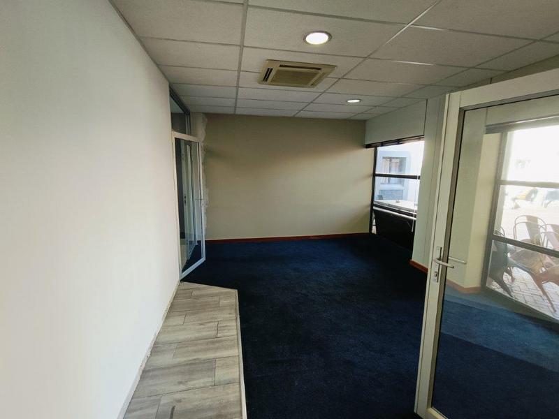 To Let commercial Property for Rent in Strubensvallei Gauteng