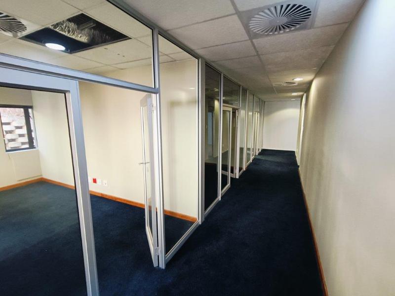 To Let commercial Property for Rent in Strubensvallei Gauteng