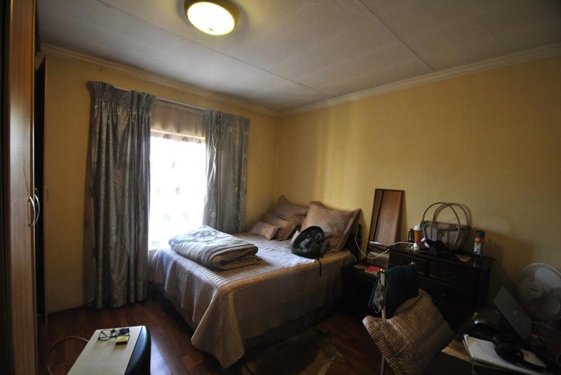 4 Bedroom Property for Sale in Dawn Park Gauteng
