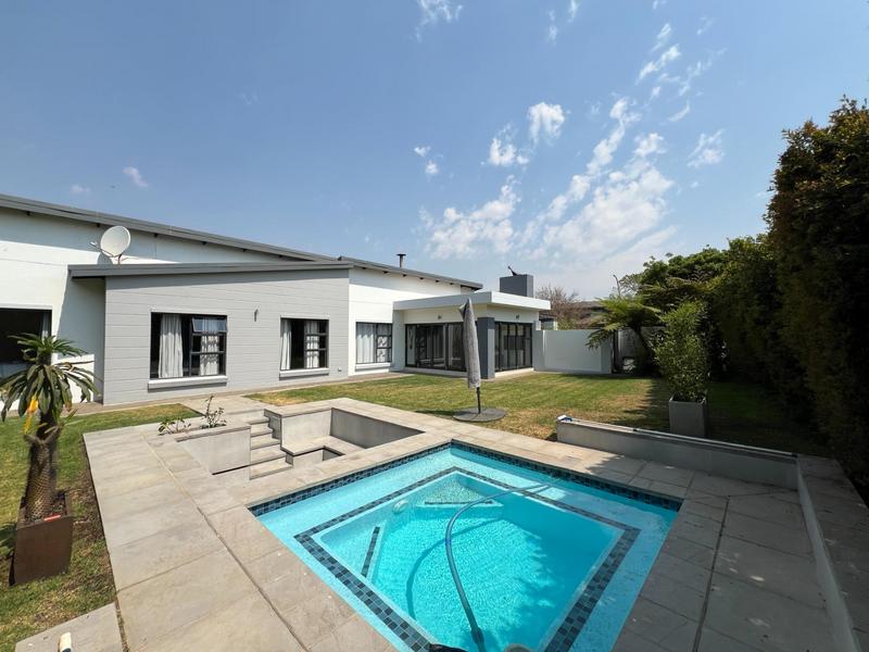 To Let 3 Bedroom Property for Rent in Midstream Estate Gauteng