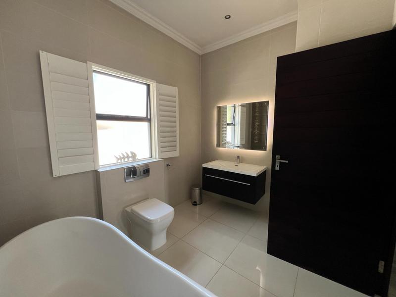 To Let 3 Bedroom Property for Rent in Midstream Estate Gauteng