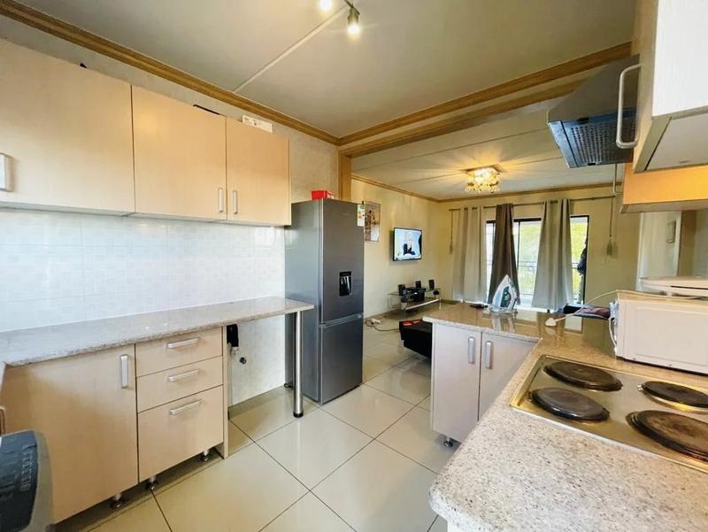 2 Bedroom Property for Sale in Noordwyk Gauteng