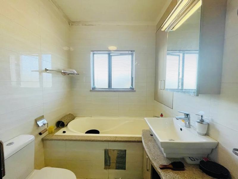 2 Bedroom Property for Sale in Noordwyk Gauteng