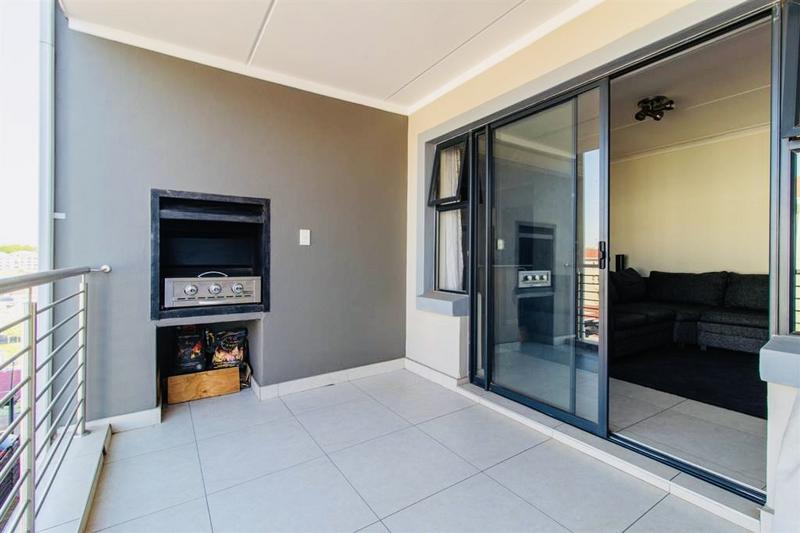 1 Bedroom Property for Sale in Edenvale Gauteng