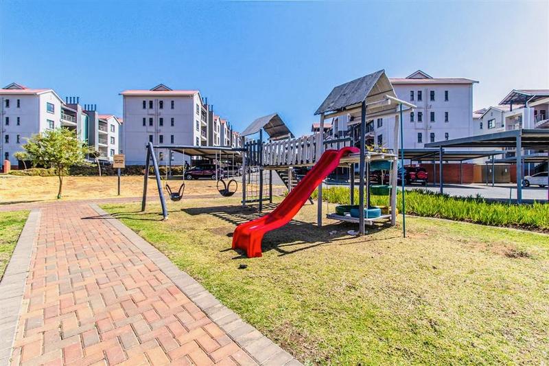 1 Bedroom Property for Sale in Edenvale Gauteng