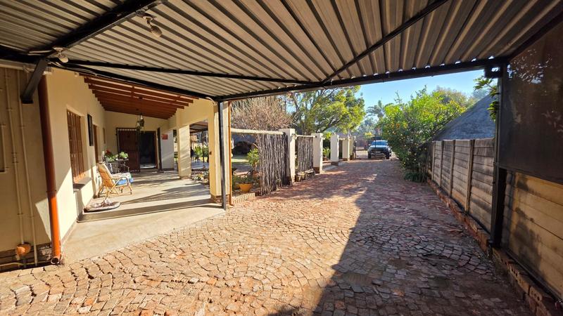 5 Bedroom Property for Sale in Doornpoort Gauteng