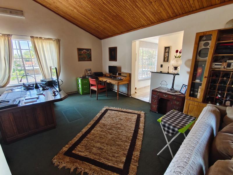 5 Bedroom Property for Sale in Doornpoort Gauteng