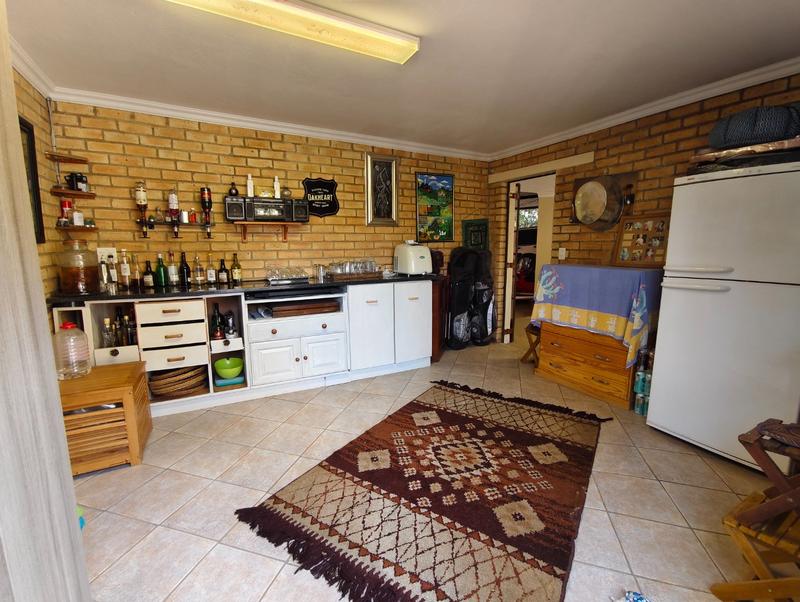 5 Bedroom Property for Sale in Doornpoort Gauteng