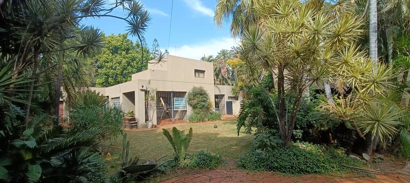 5 Bedroom Property for Sale in Sinoville Gauteng