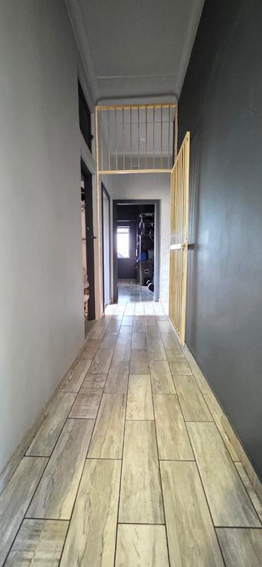 5 Bedroom Property for Sale in Florentia Gauteng