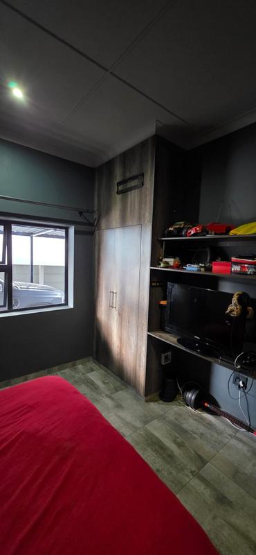 5 Bedroom Property for Sale in Florentia Gauteng