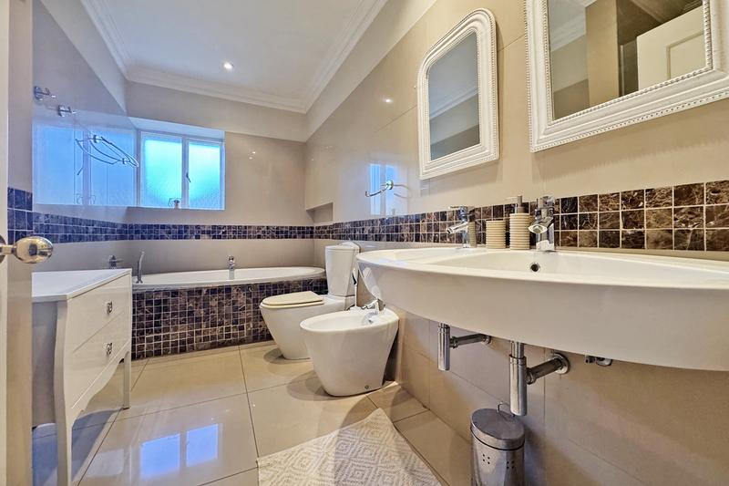 3 Bedroom Property for Sale in Sandown Gauteng