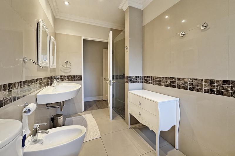 3 Bedroom Property for Sale in Sandown Gauteng
