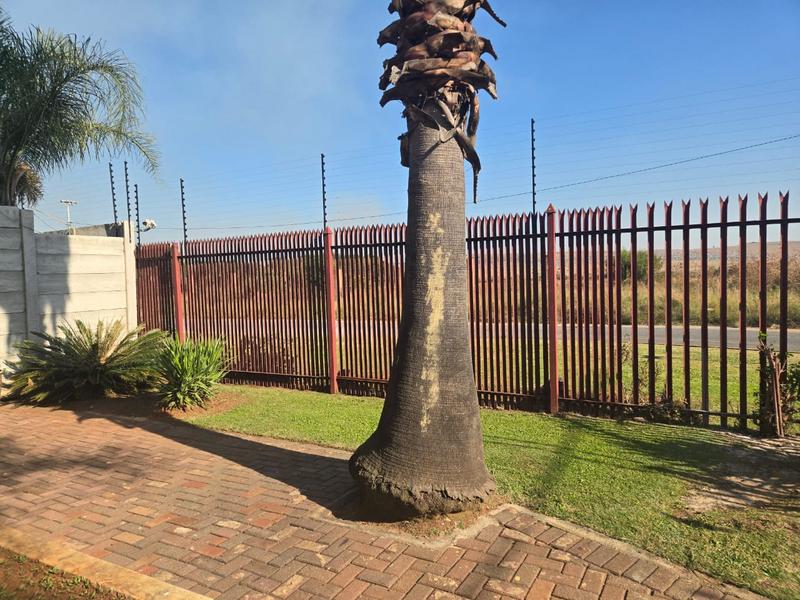 To Let 3 Bedroom Property for Rent in Erasmia Gauteng