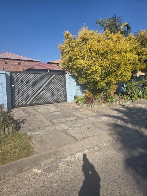 Commercial Property for Sale in Birch Acres Gauteng