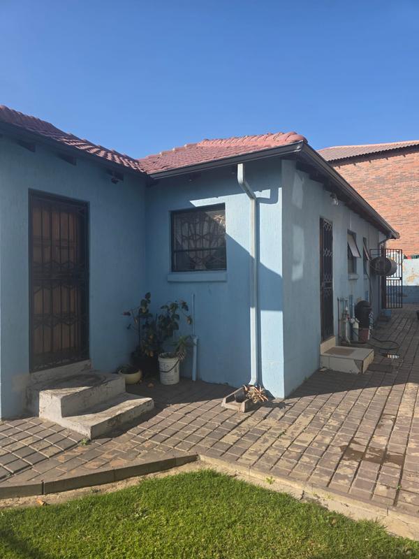 Commercial Property for Sale in Birch Acres Gauteng