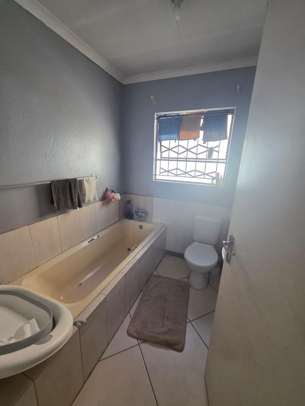 Commercial Property for Sale in Birch Acres Gauteng