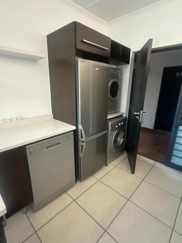 To Let 2 Bedroom Property for Rent in Greenstone Hill Gauteng