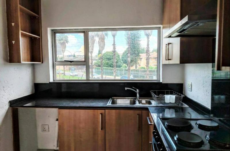 1 Bedroom Property for Sale in Bedford Gardens Gauteng
