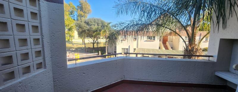1 Bedroom Property for Sale in Bedford Gardens Gauteng