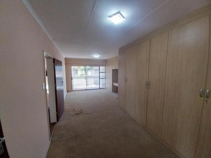 To Let 2 Bedroom Property for Rent in Laudium Gauteng