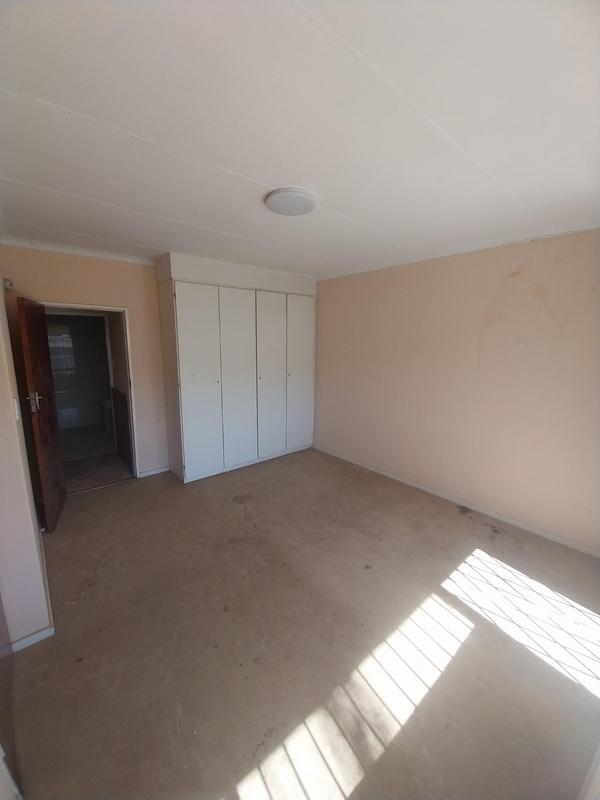 To Let 2 Bedroom Property for Rent in Laudium Gauteng