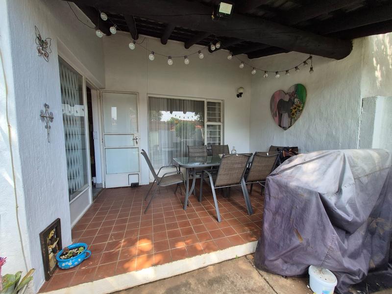 To Let 3 Bedroom Property for Rent in Willow Park Manor Gauteng