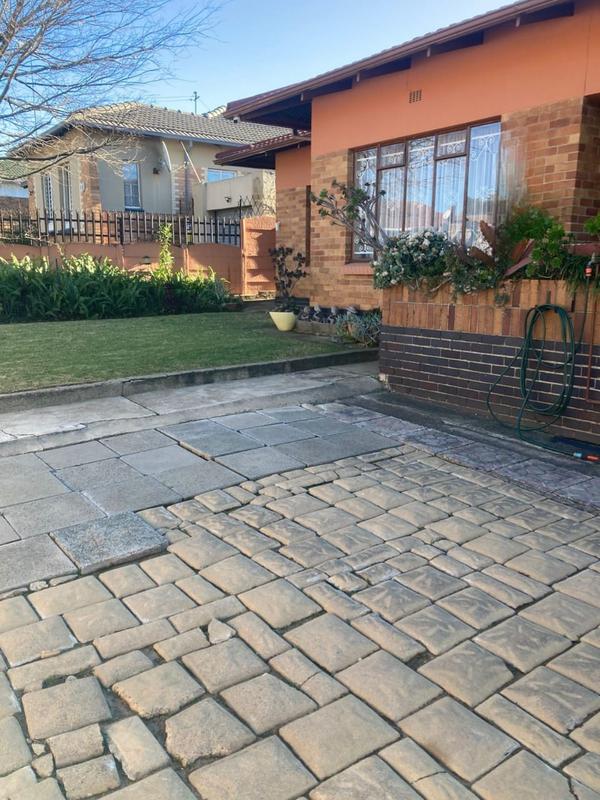 3 Bedroom Property for Sale in Homestead Gauteng